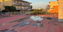 LOCALE COMMERCIALE 320 MQ Licola-Via S.nullo