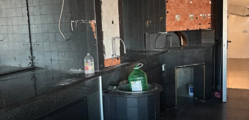 LOCALE COMMERCIALE 320 MQ Licola-Via S.nullo