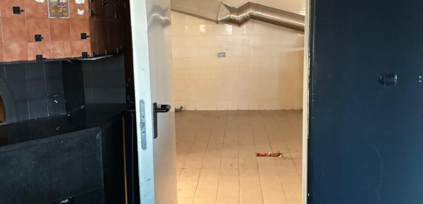 LOCALE COMMERCIALE 320 MQ Licola-Via S.nullo