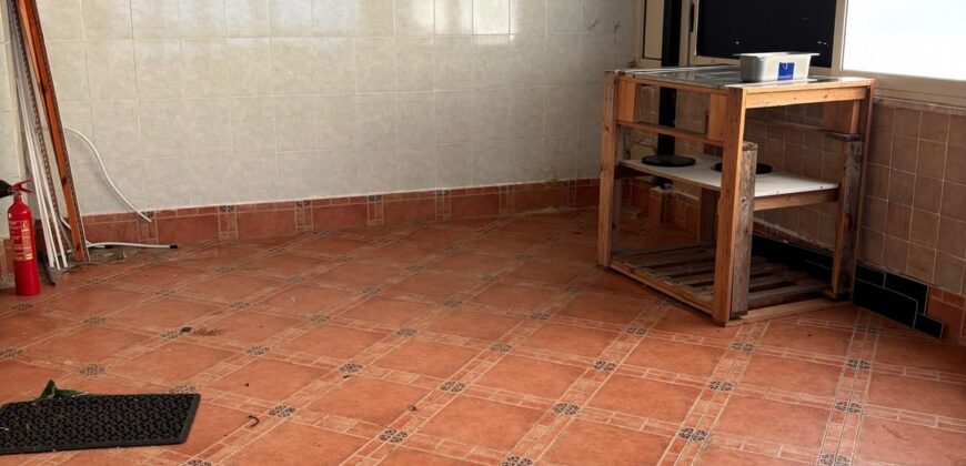 LOCALE COMMERCIALE 320 MQ Licola-Via S.nullo