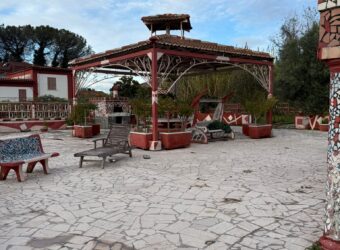 VILLA SINGOLA CON AMPIO GIARDINO Castel Volturno
