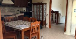 VILLA SINGOLA CON AMPIO GIARDINO Castel Volturno