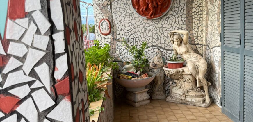 VILLA SINGOLA CON AMPIO GIARDINO Castel Volturno