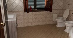 VILLA SINGOLA CON AMPIO GIARDINO Castel Volturno