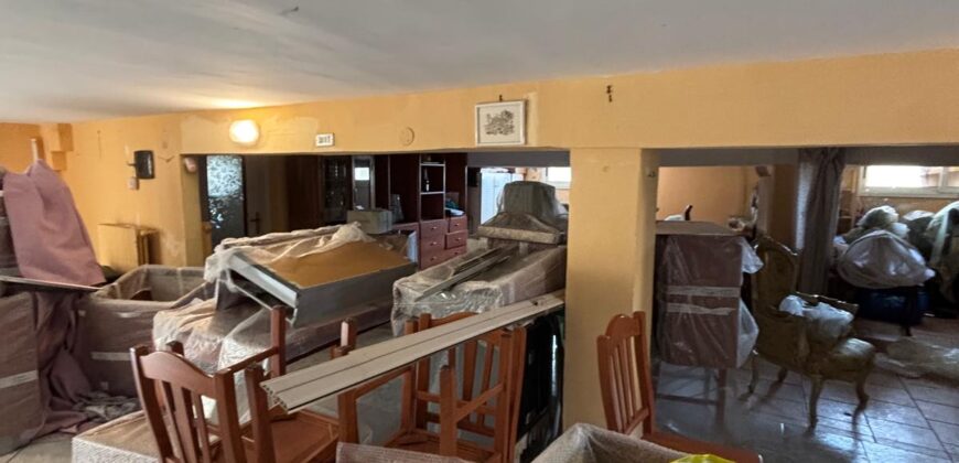 AMPIA VILLA BIFAMILIARE CON PISCINA Lago Patria-Pco Palumbo