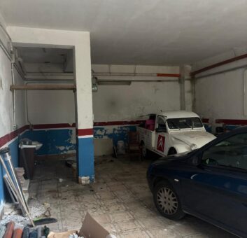 DEPOSITO 70 MQ Licola-Via San Nullo