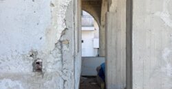 VILLA SINGOLA DA RISTUTTURARE Baia Verde