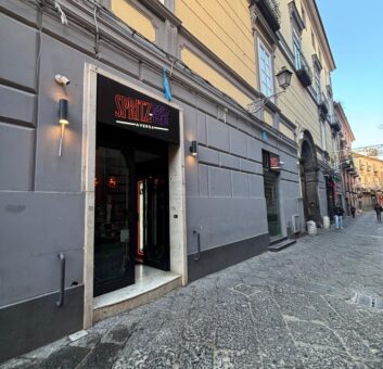 CESSIONE ATTIVITA’ BAR Aversa-Via Seggio