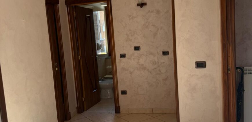 VILLA BIFAMILIARE Varcaturo