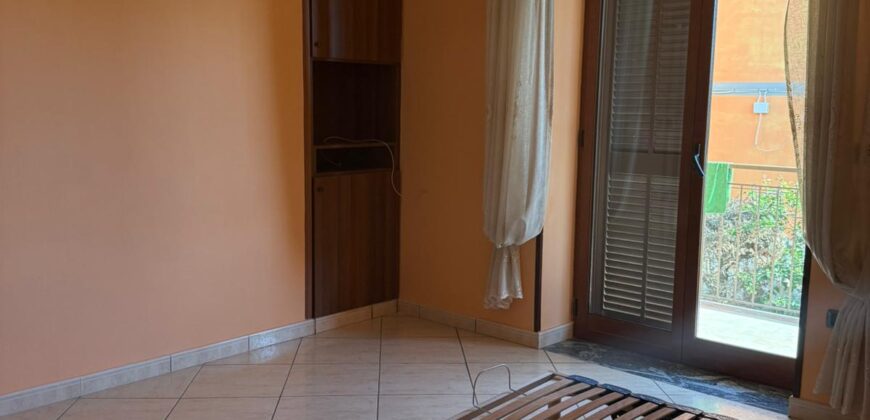 VILLA BIFAMILIARE Varcaturo