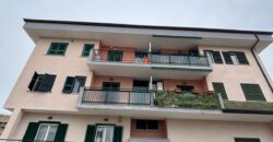 TRILOCALE RISTRUTTURATO Varcaturo-Parco Verde