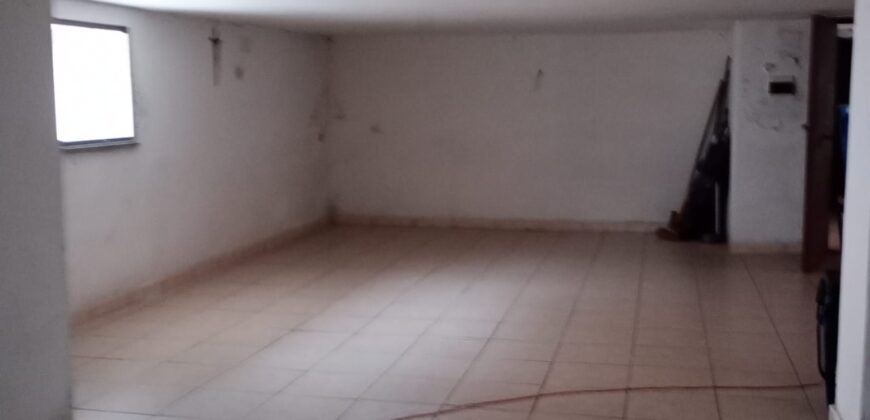 VILLA BIFAMILIARE Varcaturo