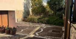 VILLA BIFAMILIARE Varcaturo