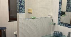 VILLA SINGOLA CON PISCINA Lago Patria-Via Lago Patria