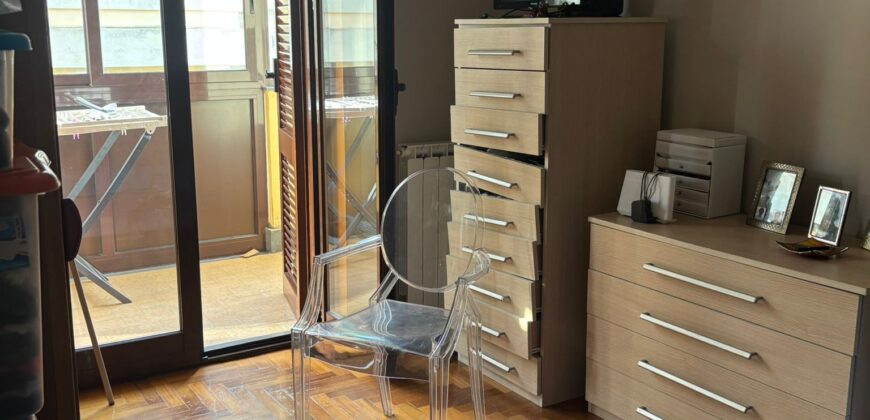 VILLA SINGOLA CON PISCINA Lago Patria-Via Lago Patria