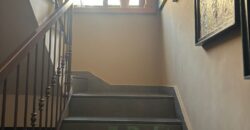 VILLA SINGOLA CON PISCINA Lago Patria-Via Lago Patria