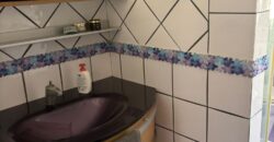 VILLA SINGOLA CON PISCINA Lago Patria-Via Lago Patria