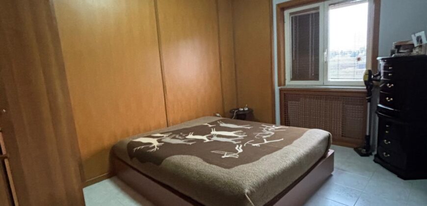 TRILOCALE RISTRUTTURATO Varcaturo-Parco Verde