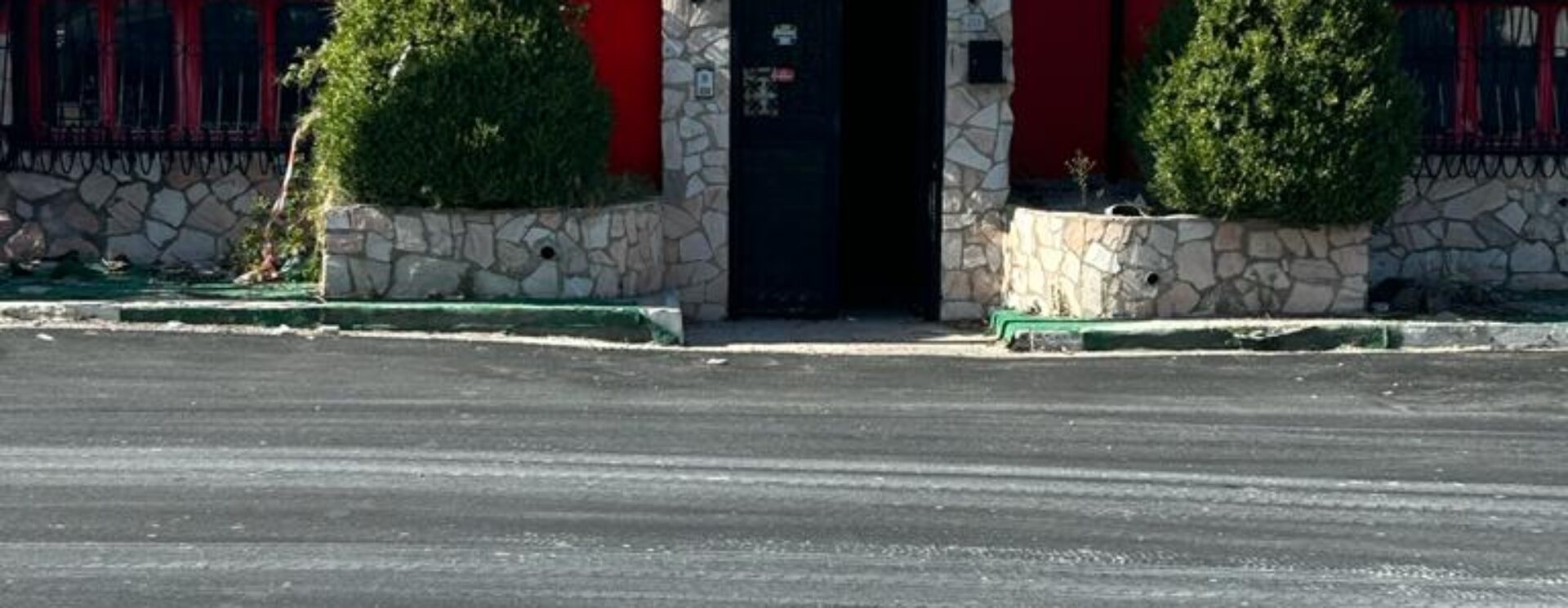 LOCALE COMMERCIALE 220 MQ Monterusciello-Via Quarto