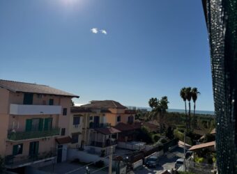 APPARTAMENTO 140 MQ RISTRUTTURATO Licola