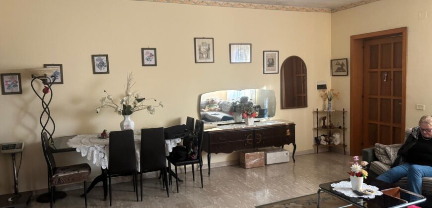 APPARTAMENTO 160 MQ Varcaturo-Centro