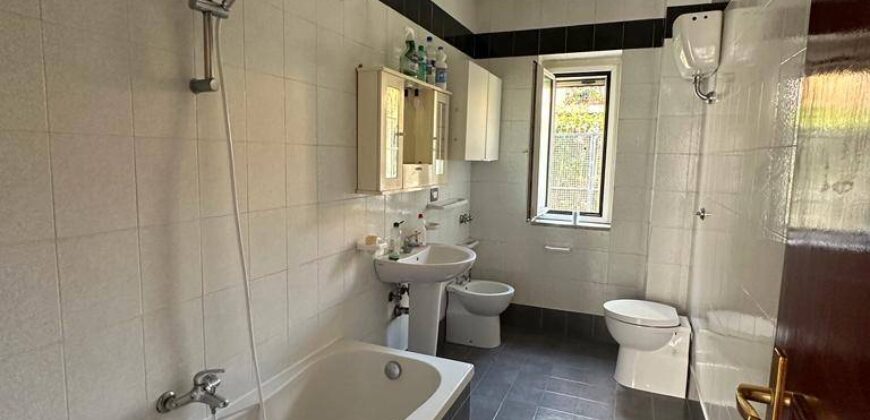 VILLA IN FITTO Lago Patria-Via Staffetta