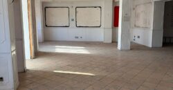 LOCALE COMMERCIALE 220 MQ Monterusciello-Via Quarto