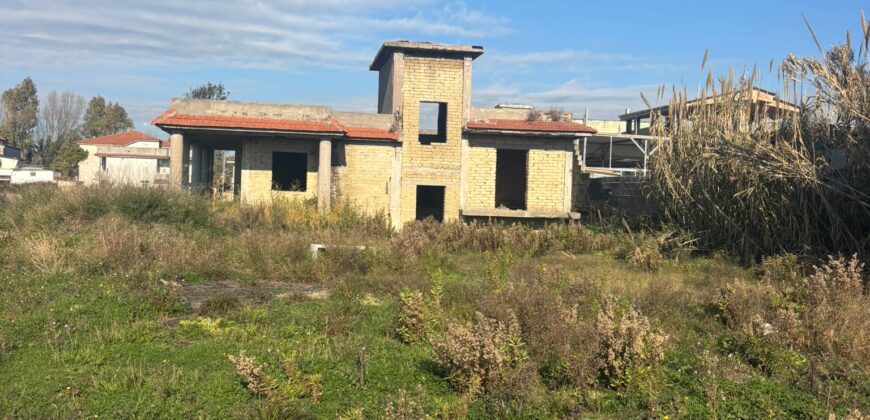 TERRENO 5200 MQ CON GREZZO Lago Patria