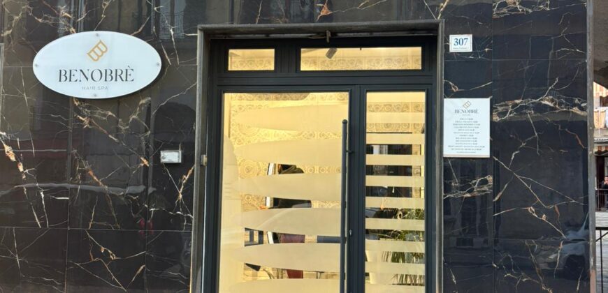 CESSIONE ATTIVITA’ PARRUCCHIERE Casalnuovo-Corso Umberto