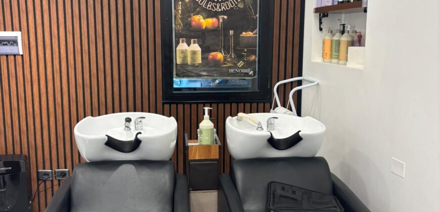 CESSIONE ATTIVITA’ PARRUCCHIERE Casalnuovo-Corso Umberto