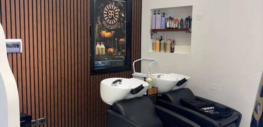 CESSIONE ATTIVITA’ PARRUCCHIERE Casalnuovo-Corso Umberto