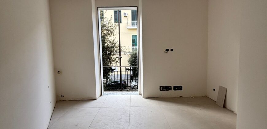 APPARTAMENTO 140 MQ RISTRUTTURATO Secondigliano-Corso