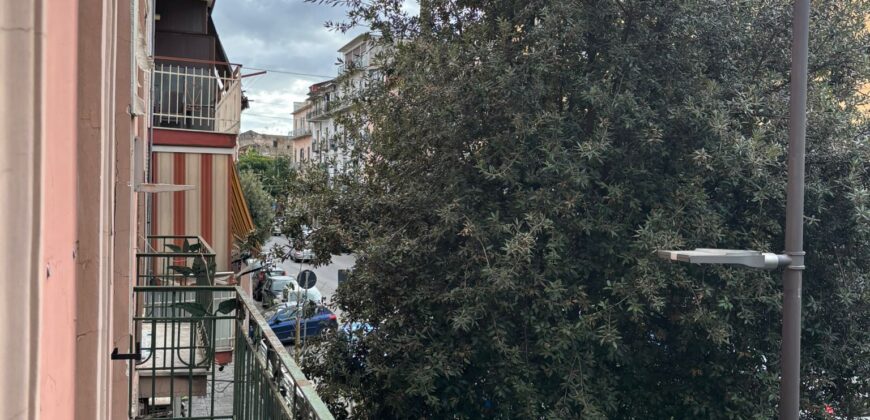 APPARTAMENTO 140 MQ RISTRUTTURATO Secondigliano-Corso