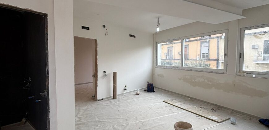 TRILOCALE 90 MQ RISTRUTTURATO Secondigliano-Corso