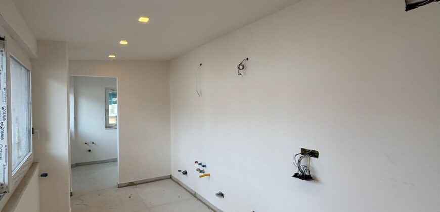 TRILOCALE 90 MQ RISTRUTTURATO Secondigliano-Corso