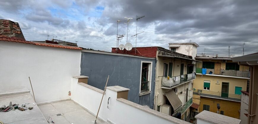 TRILOCALE 90 MQ RISTRUTTURATO Secondigliano-Corso