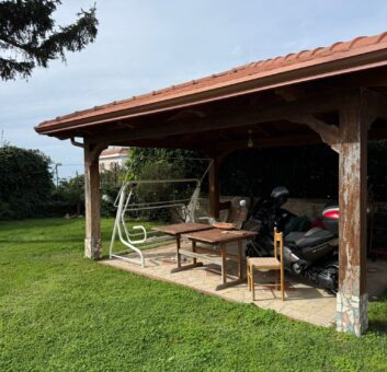 APPARTMENTO CON GIARDINO Licola-Via Montenuovo