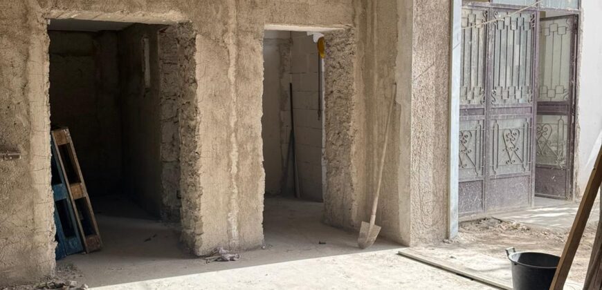 LOCALE COMMERCIALE RISTRUTTURATO Giugliano-Centro