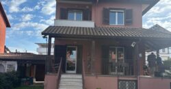 VILLA SINGOLA RISTRUTTURATA Varcaturo-Parco Residence