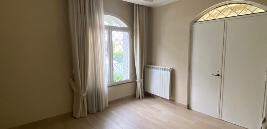 LUSSUOSA VILLA INDIPENDENTE Licola