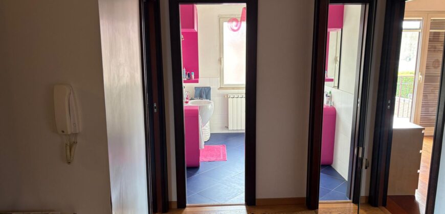 VILLA SINGOLA RISTRUTTURATA Varcaturo-Parco Residence