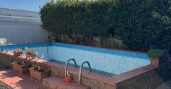 VILLA DIVISA IN DUE APPARTAMENTI Varcaturo-Parco Noce