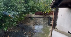 VILLA SINGOLA CON AMPIO GIARDINO Licola-Via Vicinale Festinese