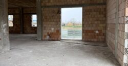 LOCALE 1800 MQ Giugliano-Via Oasi Sacro Cuore