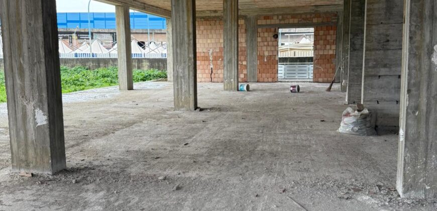 LOCALE 1800 MQ Giugliano-Via Oasi Sacro Cuore