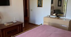 VILLA DIVISA IN DUE APPARTAMENTI Varcaturo-Parco Noce