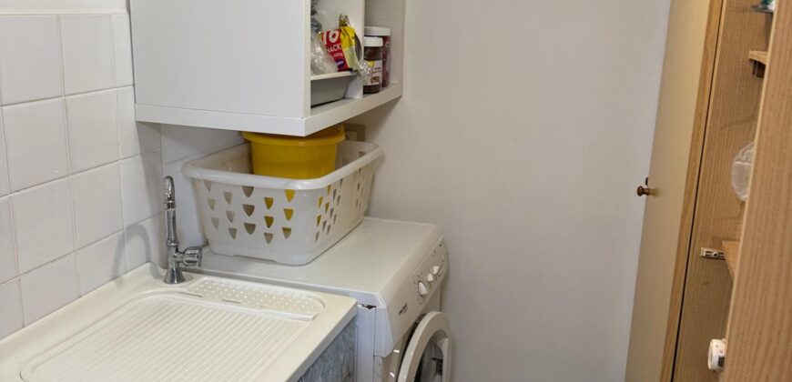 VILLA DIVISA IN DUE APPARTAMENTI Varcaturo-Parco Noce