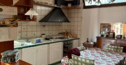 APPARTMENTO CON GIARDINO Licola-Via Montenuovo