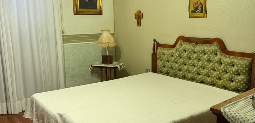 APPARTMENTO CON GIARDINO Licola-Via Montenuovo