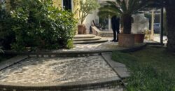 VILLA BIFAMILIARE Lago Patria-Domus Mea